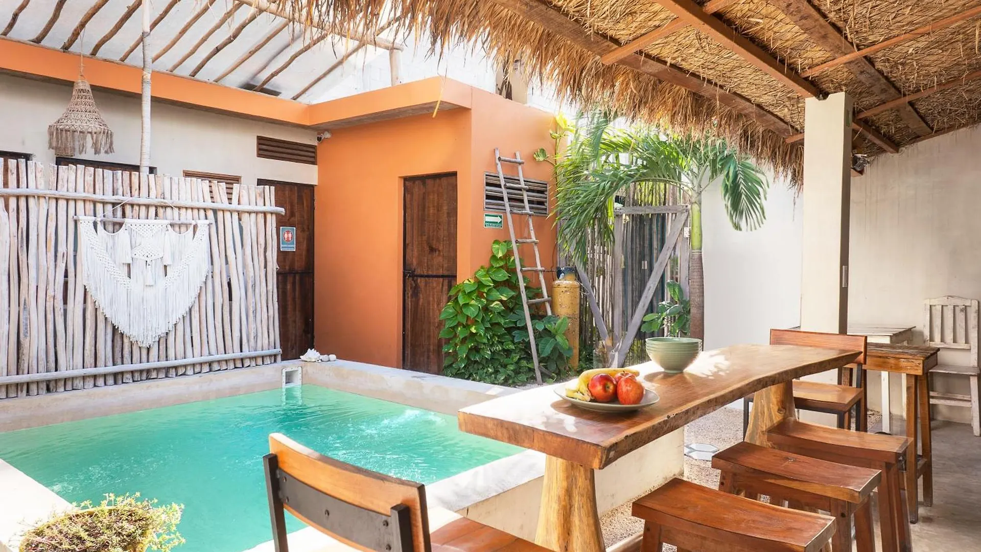 Hostal Dona Lucha Tulum Hostel